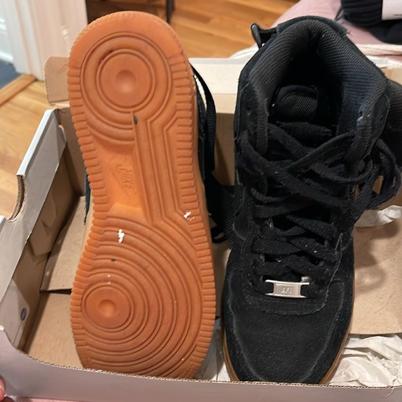 Nike Air Force One Black Suede - Picture 5 of 5